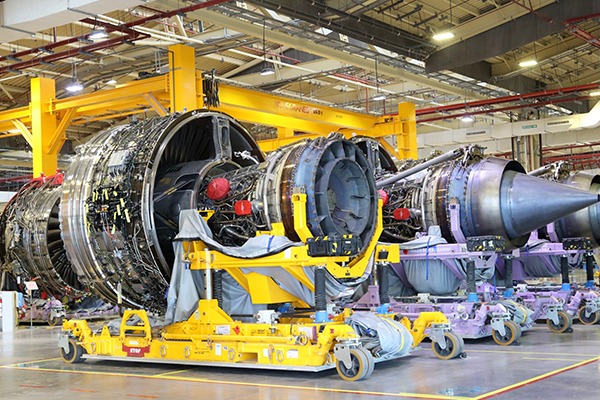 plane reactors
